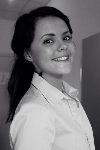 Alice Beate Holm - Konferaniser - Svelgenjente som går 2.året på Media på Firda.